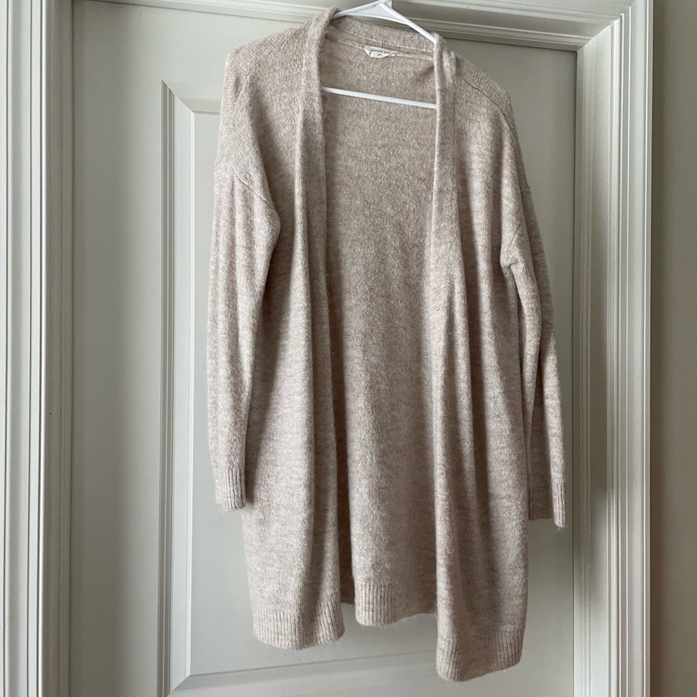Cream/Tan Cardigan Sweater